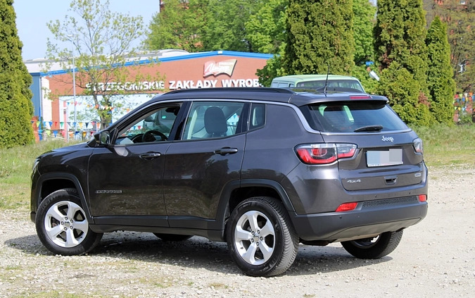 Jeep Compass cena 72900 przebieg: 159000, rok produkcji 2019 z Sulejówek małe 172